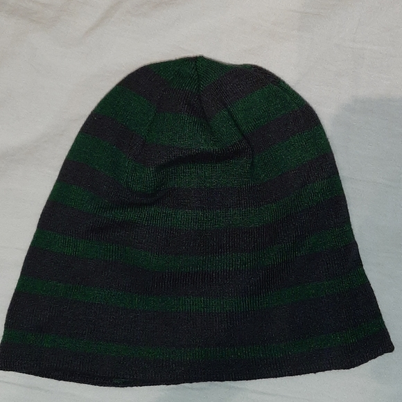 Mens nike beanie used but in good condition - Picture 2 of 2